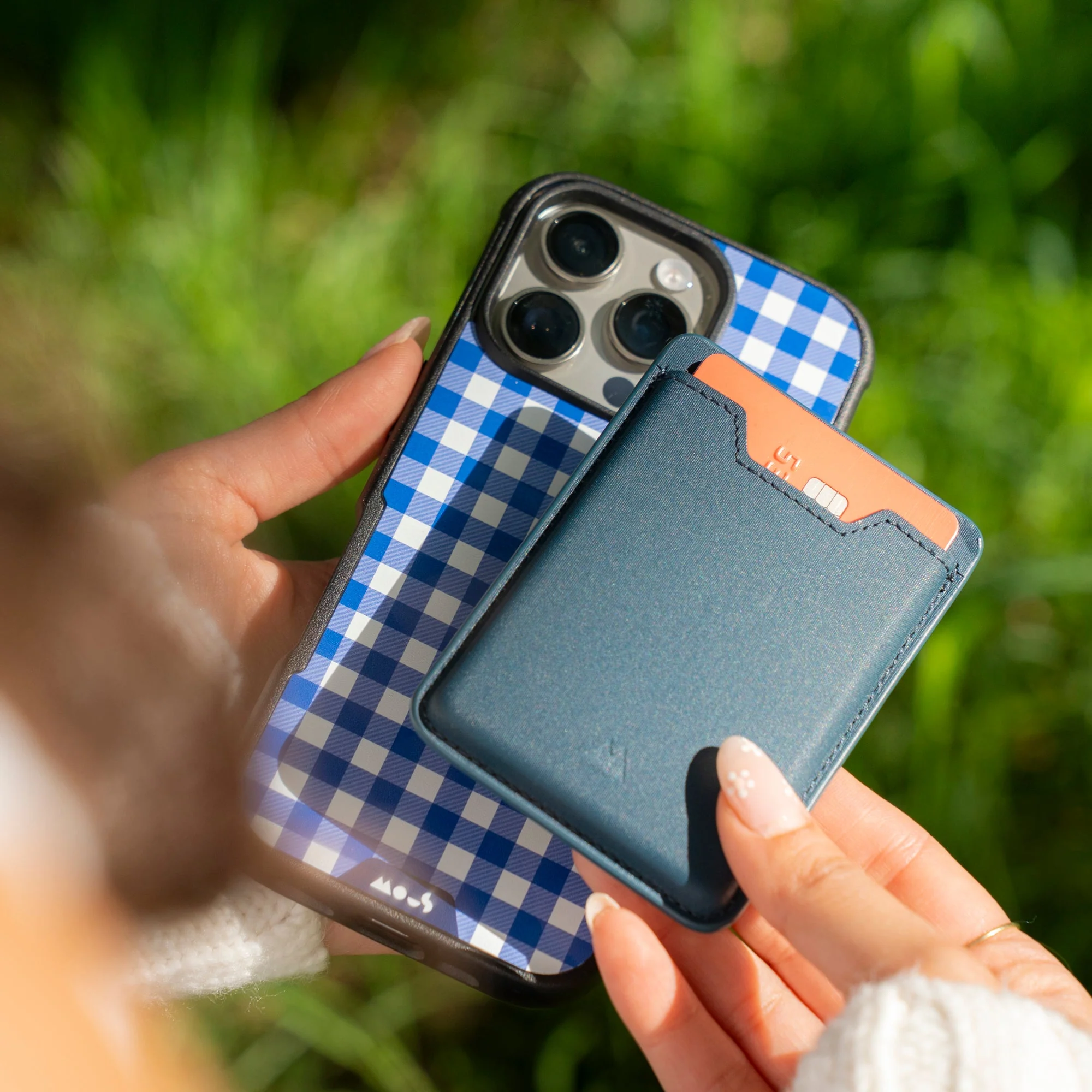 Breeze Protective Phone Case - Picnic MagSafe - Image 20