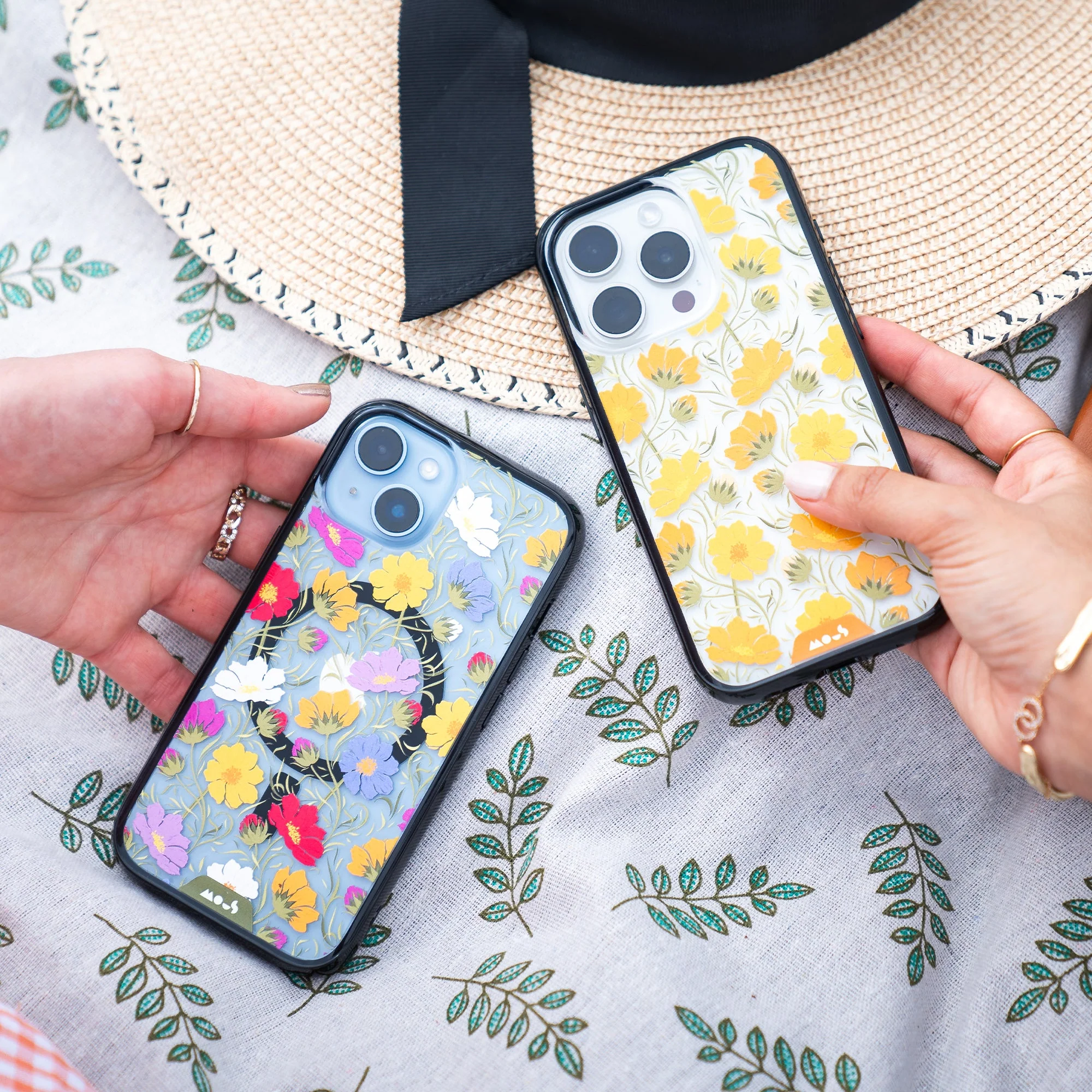 Cosmos Multicolour Protective Phone Case - Flowers - Image 12