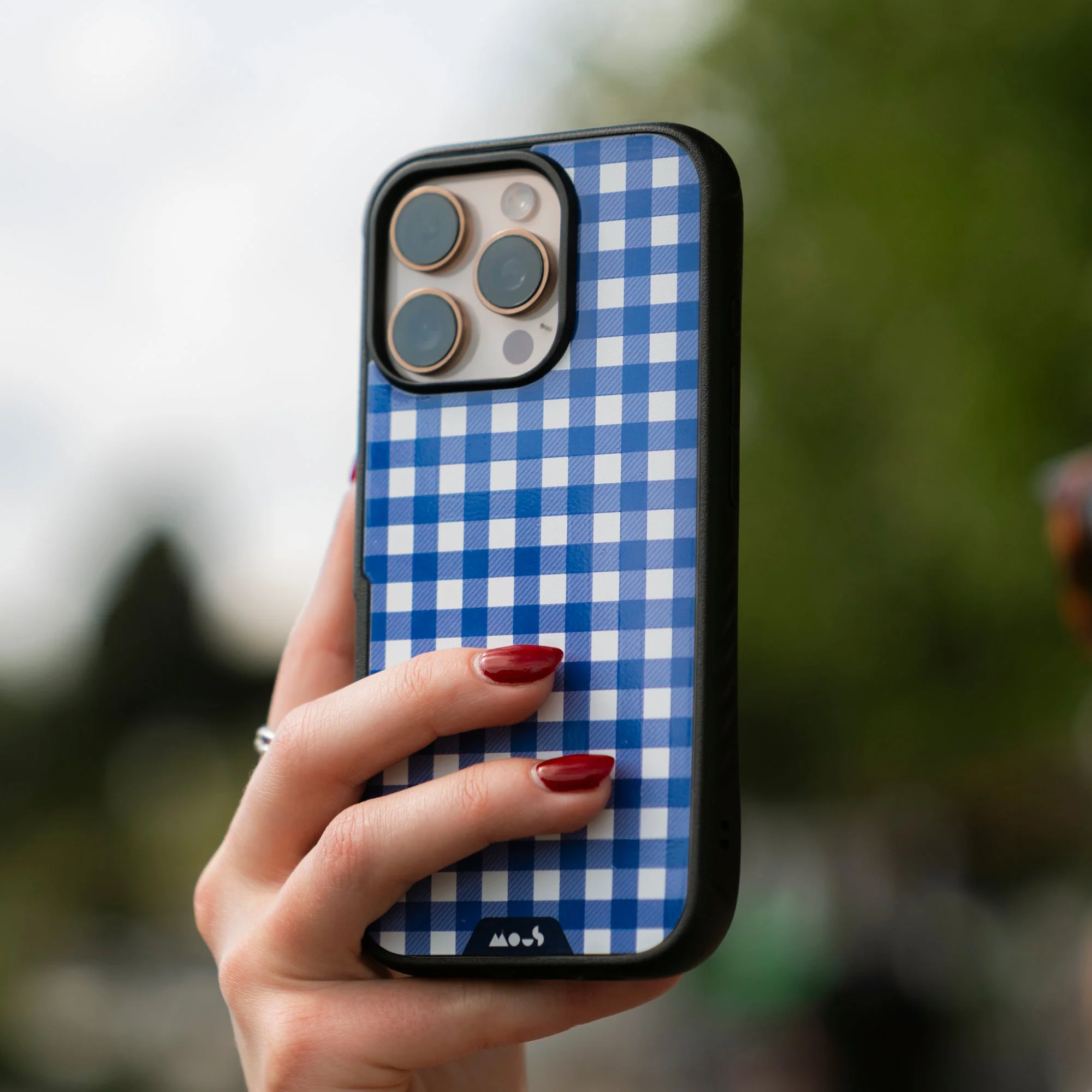 Breeze Protective Phone Case - Picnic - Image 12
