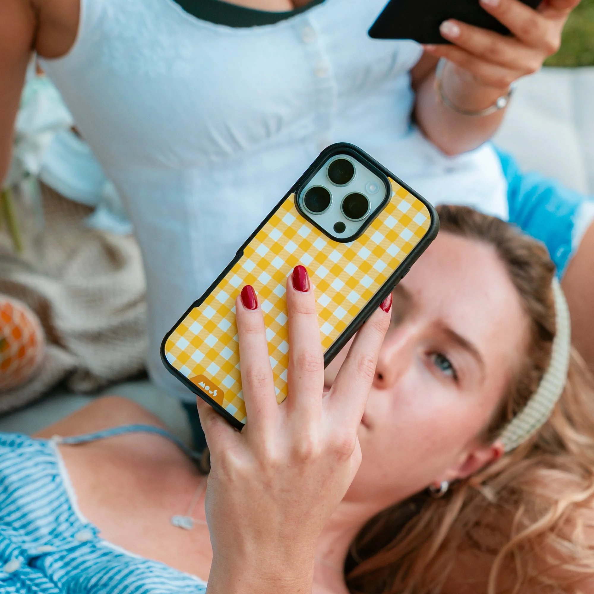 Dandelion Protective Phone Case - Picnic - Image 10
