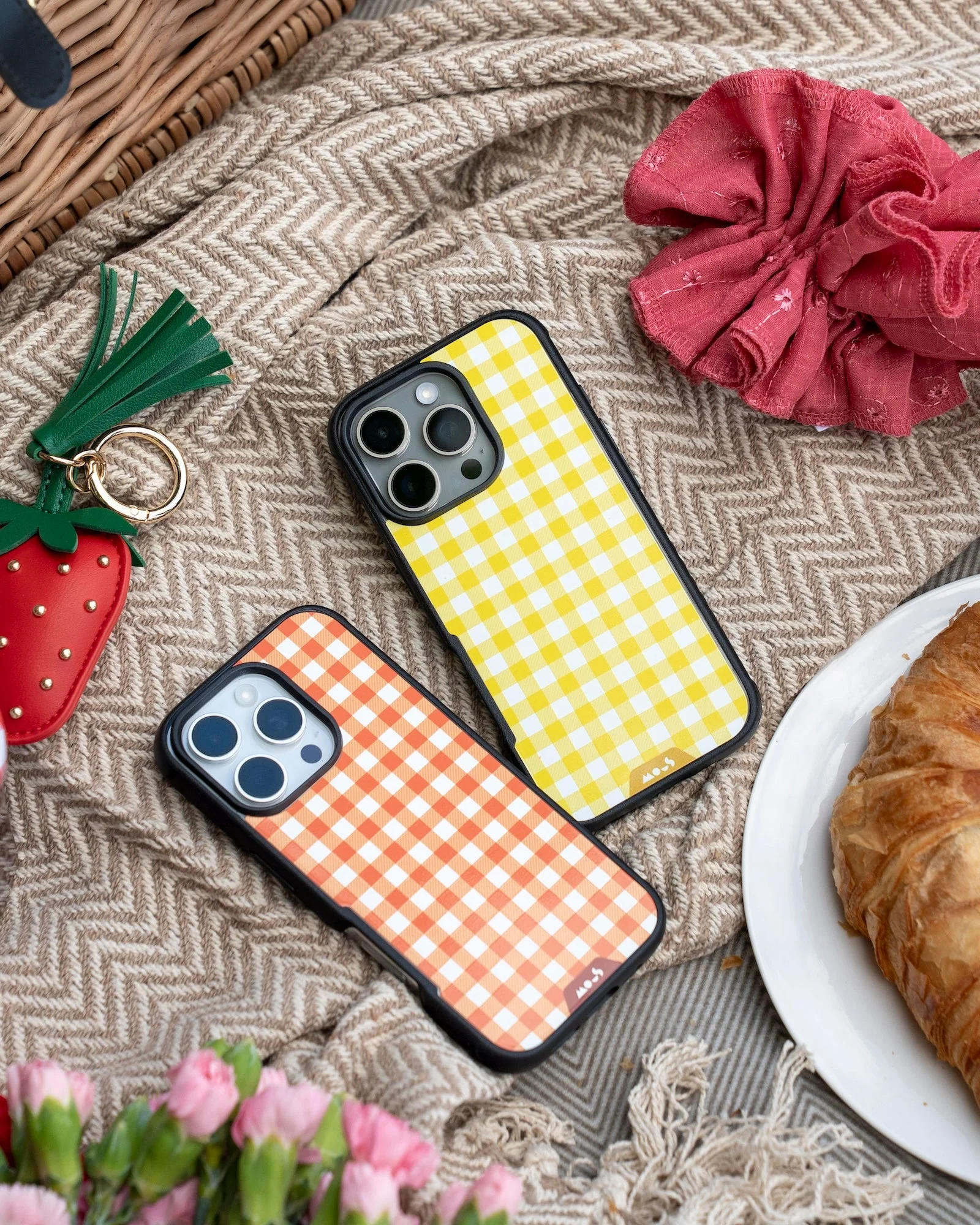Marmalade Protective Phone Case - Picnic - Image 20